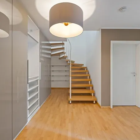 Apartment 3 Eg In *
